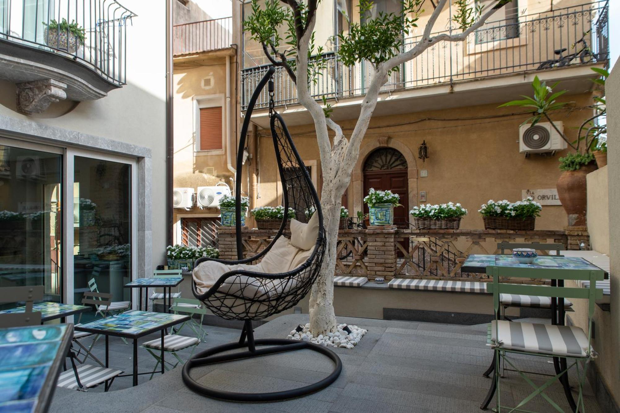 Villa D'Orville Luxury Suites Taormina Exterior foto